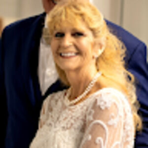 Meet your Posher, Joan